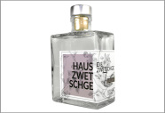 Sortenreine Edelbrände - Flasche der Hauszwetschge.